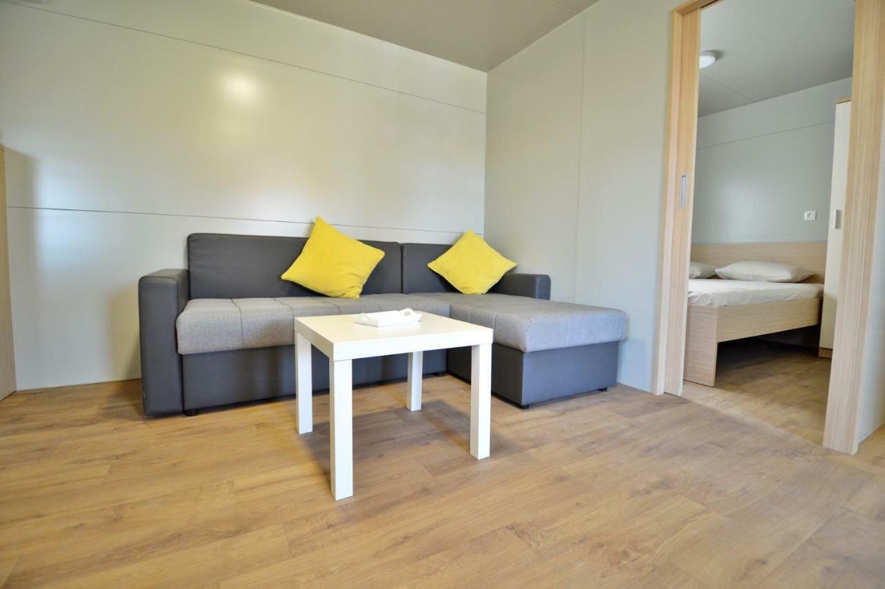 Mobile Home Cvita Betina  Exteriör bild
