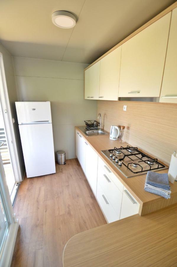 Mobile Home Cvita Betina  Exteriör bild
